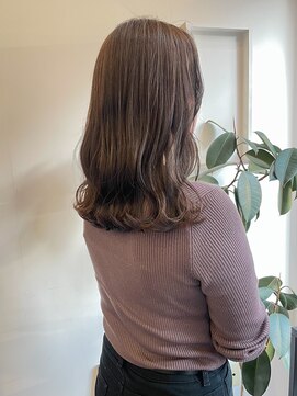 ヘアーアイスカルテット(HAIR ICI QUARTET) 大人美人小顔ヘルシースタイルふんわりカールショコラアッシュ