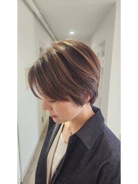 ブロッサム 熊谷店(Blossom) ショートバレイヤージュ