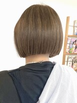 イデアル(Ideal)&nbsp;ボブ/ミニボブ/切りっぱなしボブ/外ハネ/外ハネボブ/韓国