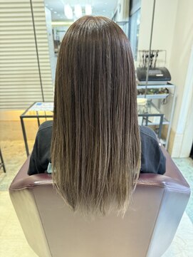 ノーム バイ アウラ(norm. by aura) 透明感カラー グレージュ