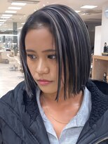 シャルムバイケンジ(Charm.by KENJE)&nbsp;デザインハイライトオージュアレイヤーカットブリーチ銀座有楽町