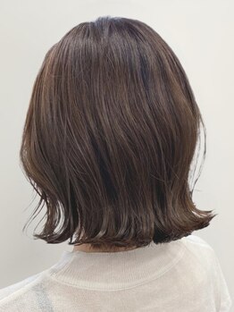 アテ(ate)の写真/一人ひとり骨格、髪質、クセを見極めて、あなたに似合うスタイルをご提案♪再現性の高いカットが得意◎