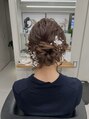 バルベストーキョー(BARBES TOKYO)&nbsp;後毛たっぷりゆるふわアップ/結婚式参列ヘアはお任せ下さい。