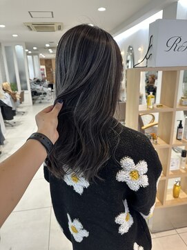 ノブレス ノアール(NOBLESSE NOIR) ハイライトカラー／名古屋#栄#レイヤーカット