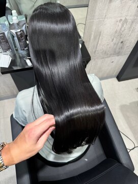 アンダーバーホワイト(_white) ハイライトブリーチ髪質改善トリートメントエクステ神戸三宮