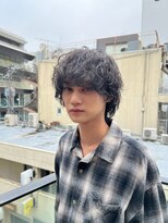 フィフス 天神大名(fifth)&nbsp;マッシュウルフとも相性の良い、シャドウパーマスタイル