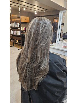 トモズヘアデザイン(Tomo's Hair Design) ハイトーン×ハイライト×レイヤー