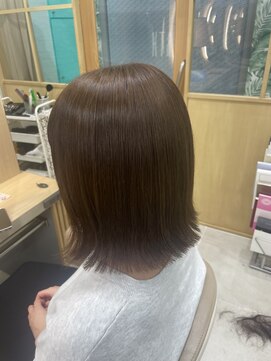 アース 上本町店(HAIR&MAKE EARTH) 小顔効果◎ツヤ感ブラウンカラー×くびれボブ