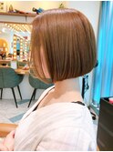 【石田勇士郎】ミルクティーカラー小顔切りっぱなミニボブ