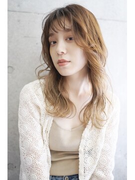 ファム(FAM) ミディアム  ワイドバング　韓国風　レイヤー　代官山　恵比寿