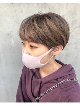 ナゴンスタイル 宇都宮(NAGON STYLE) ミルクティーベージュ×刈り上げショート