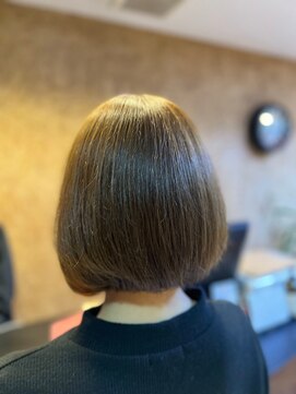 アークスヘアー ミニボブココアブラウン小顔美肌ストレート丸み