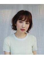 シゼン(shizen) シースルーバングの外ハネボブ