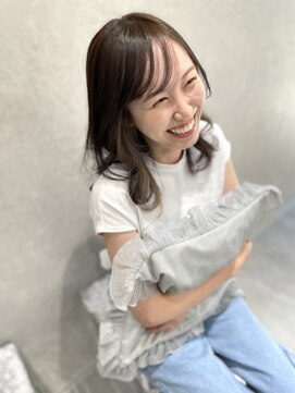 シュネア(shunea330) イヤリングカラー×ミディアム