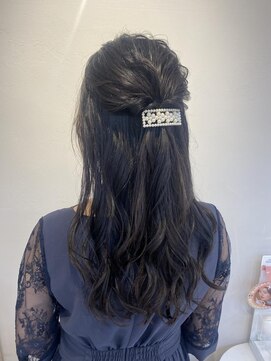 テトラ バイ ネオリーブ 横浜西口店(tetra by neolive) ＊上品らしさUP!ハーフアップアレンジ＊