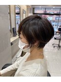 丸みくびれショート