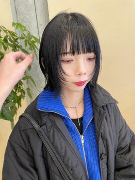 スニュウ(snuw) ブルーブラック／顔周りレイヤー