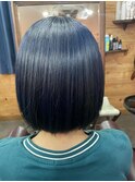ネイビーブルー
