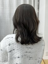 エイミー(amy.)&nbsp;柔らかオリーブベージュ【山口担当】