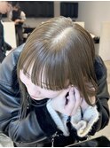 ヘーゼルベージュ/ワイドバング/顔まわりレイヤー/ボブ