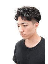 モリゲン フェローシップ レグ(MORIGEN fellowship REGU)&nbsp;メンズサーフカールアップバングフェードショート0703