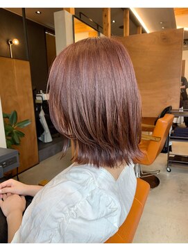 ハニバニ(hanibani) ピンクベージュ×レイヤーボブ