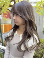 リル(Lille 橋本)&nbsp;ヘーゼルグレージュ/オリーブグレー/バタフライカット