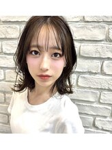 【ワンカールで決まる♪】くびれ・レイヤースタイルが◎アレンジが豊富だからどんなファッションにも好相性