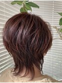 前下がりショートツヤ感ボブウルフレイヤーカット