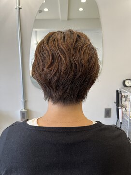 トトノウ ショートヘア