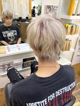 ギャラクシー ヘアードレッサーズ(galaxy hairdressers) メンズホワイトベージュカラーメッシュ