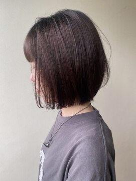 エクラート イーリス 高田馬場店(ECLART IriS) 艶感マロングレージュ×大人丸みボブ