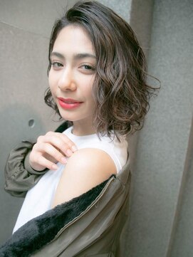 ルティア 池袋(Lutia) ゆるふわウェーブスタイル