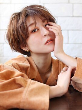 ヘアーアンドメイク フォルス(HAIR&MAKE FORS) 《似合わせショート》耳かけスッキリ美人ショート