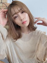 シェルター バイ トウキョウ(Shelter by TOKYO)&nbsp;外ハネボブ/ベージュカラー大人かわいい前髪小顔薄めバング