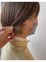 エメ(AIMEE)&nbsp;チラッとインナーベージュボブ