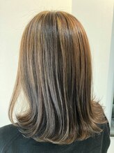 ドットヘアー(. hair)