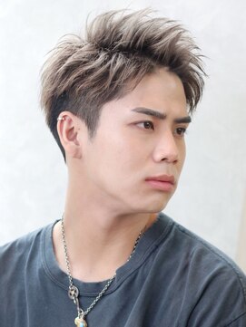 リップス 表参道店(LIPPS) アップバングショート【ミルクティーベージュ】