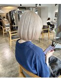ケアブリーチホワイトミルクティーボブ