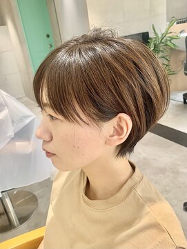 アーツ 茅ヶ崎(arts) シルキーベージュ/斜めバング/グレージュカラー/デザインカラー