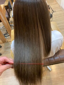 グランバイ アトリエドングリ(Grand × AtlierDonguri) 髪質改善　ビフォーアフター818（酸性縮毛矯正とヘアカラー）