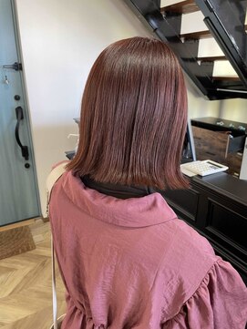 ブルーベイ(BLUE BAY) 髪質改善 ショートボブ インナーカラー 韓国風 前髪カット 小顔