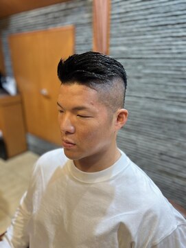 ヘアモード キクチ 銀座店 銀座メンズショートサイドバック〈理容室〉