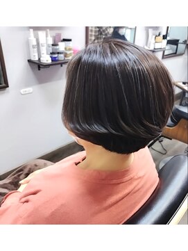 ムスビ(Musubi) グラデーションボブ