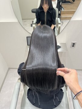 ジーナ 浦和美園(Zina) 美髪ストレート