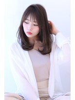 オーロ(ORO)&nbsp;小顔レイヤーアッシュブラウンで透明感