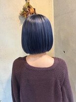 ブルーメ(Blume...) ブリーチカラー/ブルーカラー/ボブスタイル