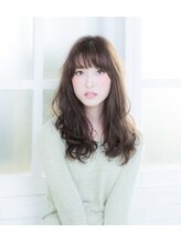 クロエ ヘアー(Chloe hair)&nbsp;レイヤー/重め/ボリュームカット/ゆるフワ/アッシュカラー