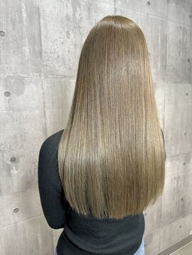 クリック 辰巳店(CLiC) いまトレンドのオリーブグレージュ