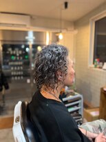 ザ ブライト バーバー(The BRIGHT BARBER)&nbsp;マンバン 根元巻きハードツイストスパイラルパーマ